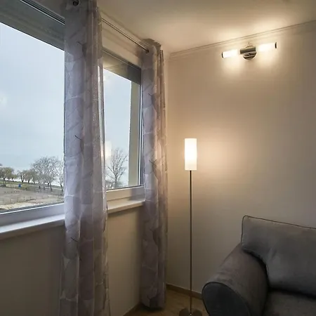 Cadet Apartments - Hostaid Siófok Extérieur photo